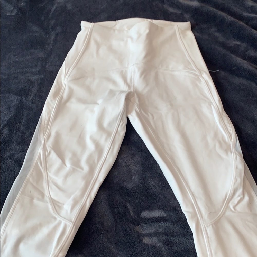 Lululemon clear the court tight 28”